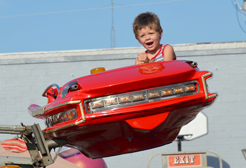 Carnival brought out the smiles of the young and young at heart at 2016 Wheat Festival.